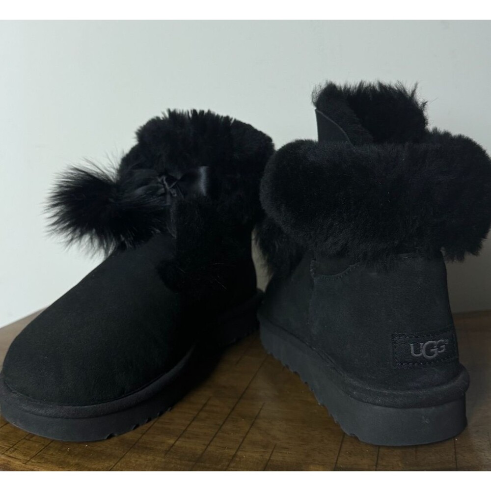 UGG Black Fur Trim Pom Pom Ankle Boots Women's Size 9 Suede Winter Shoes